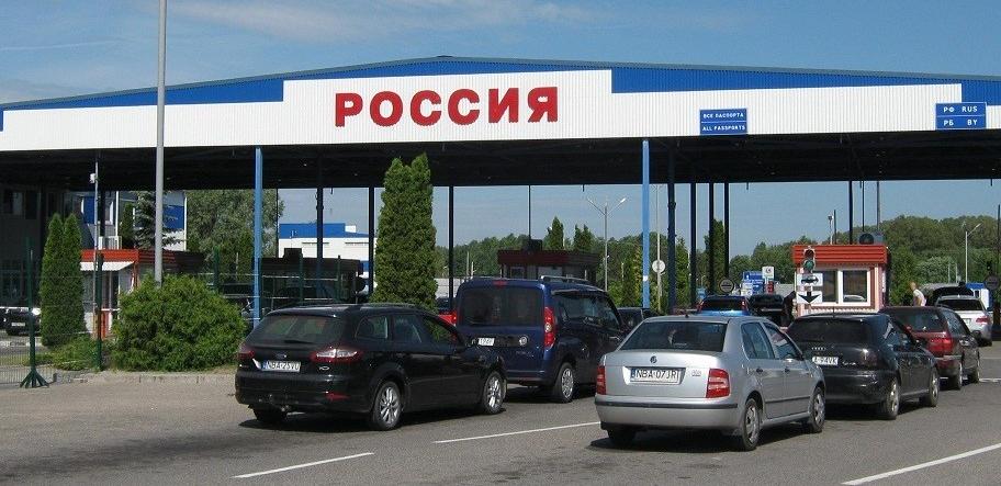 Для казахстанцев вводится новое разрешение для въезда в Россию 