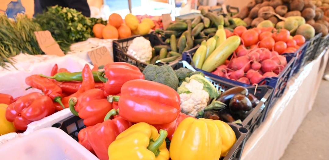 Более 200 тонн продукции привезут на ярмарку в Алматы из Таджикистана 