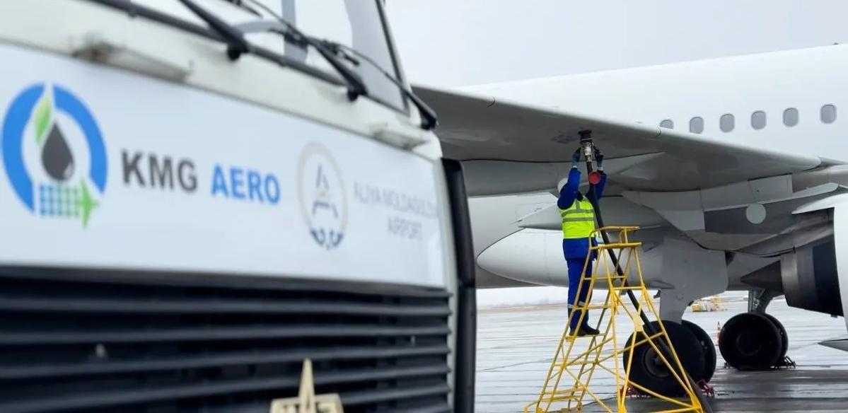 Китай впервые экспортировал авиакеросин в Казахстан 