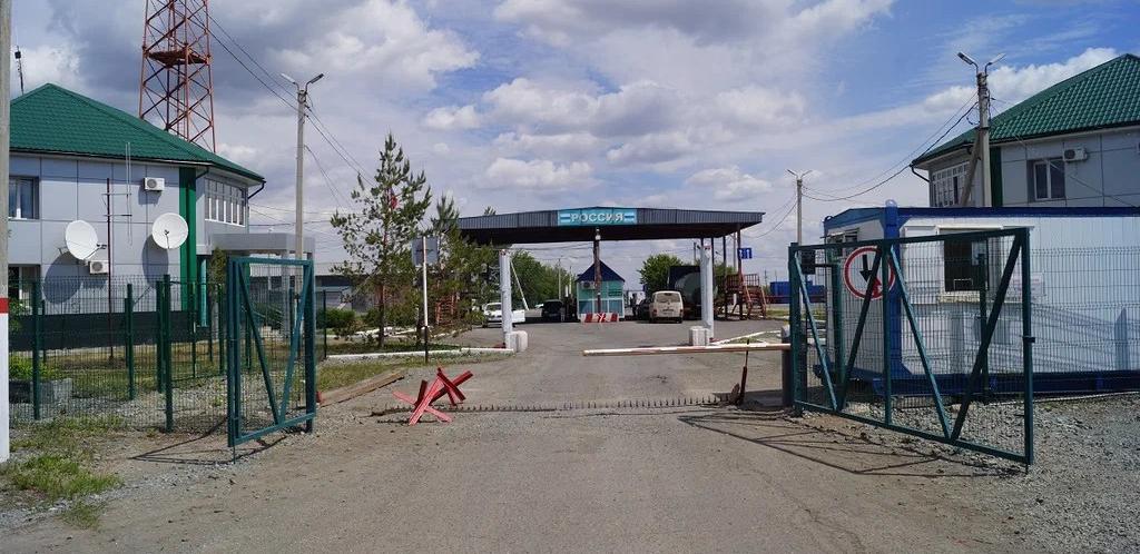 Казахстанцам могут отказать во въезде в Россию: новые ограничения