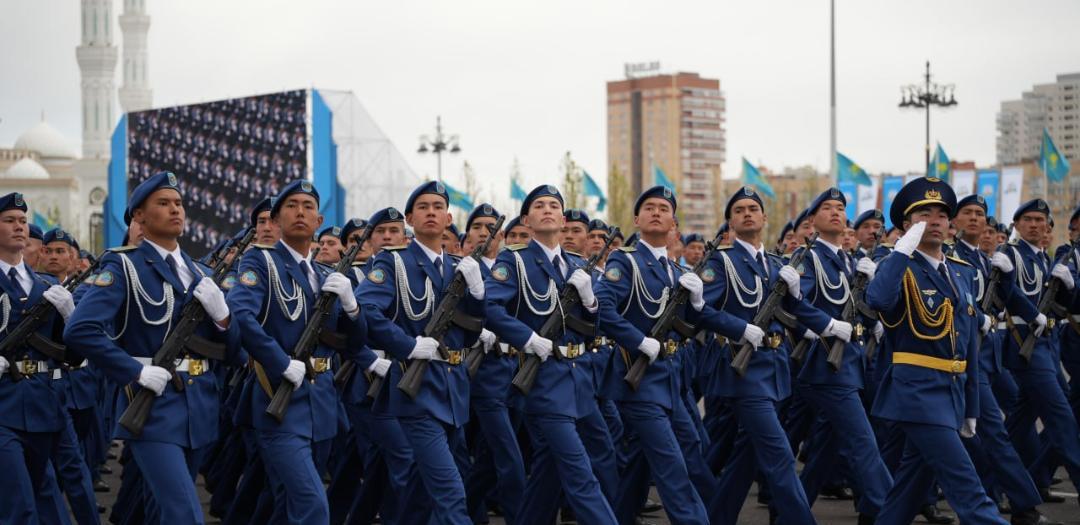 Какие дороги перекроют во время парада в Астане