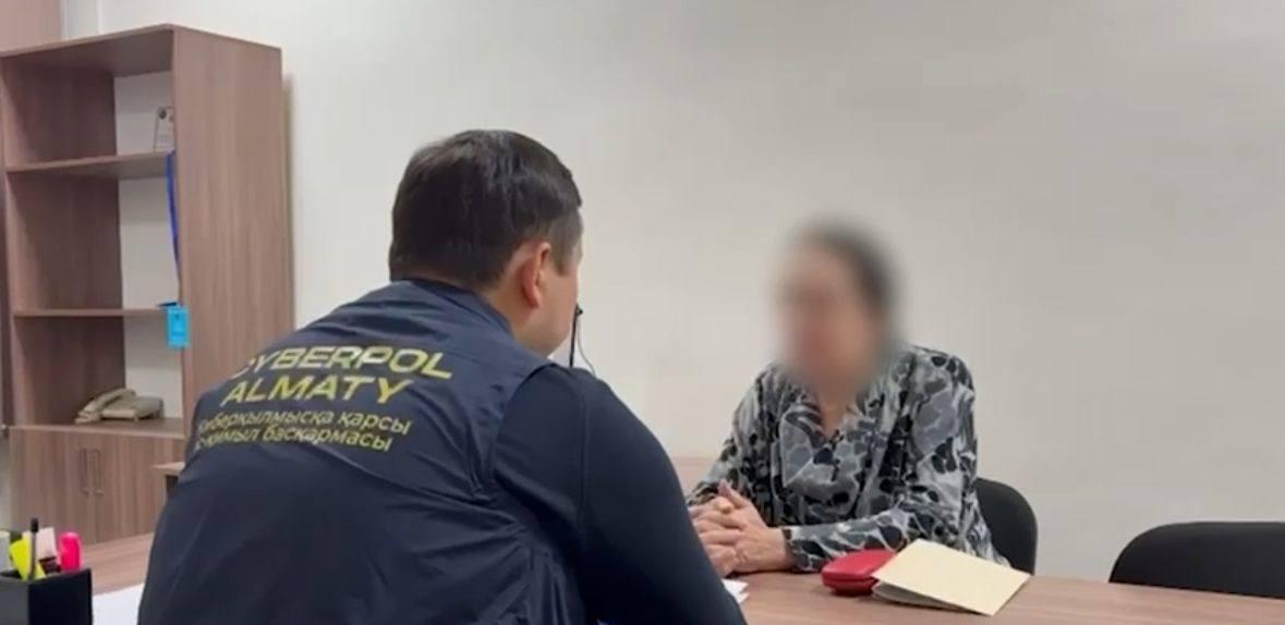 Пенсионерка чуть не лишилась почти $70 тыс. в Алматы