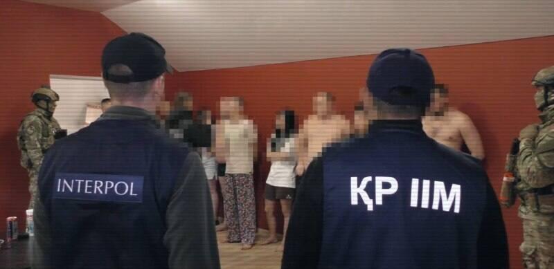Международный канал вербовки людей ликвидировали в Казахстане 