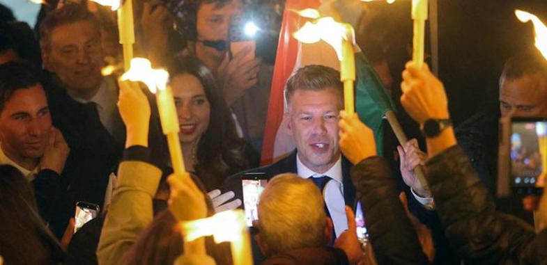Венгерская оппозиция победила на выборах в парламент