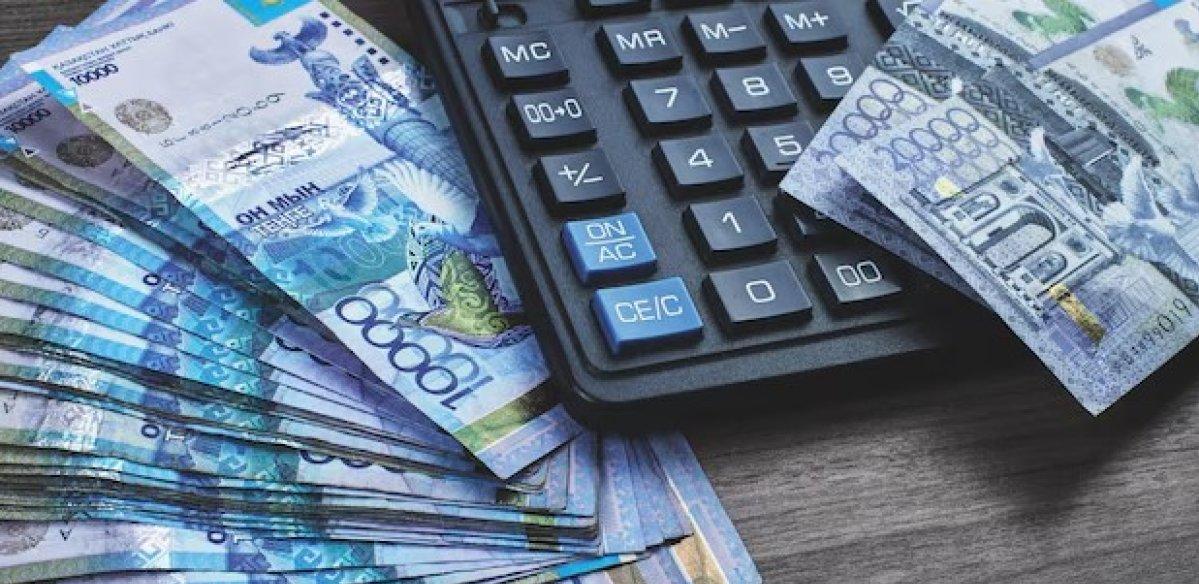 По миллиарду долларов в месяц: сколько денег Нацфонда идет в бюджет