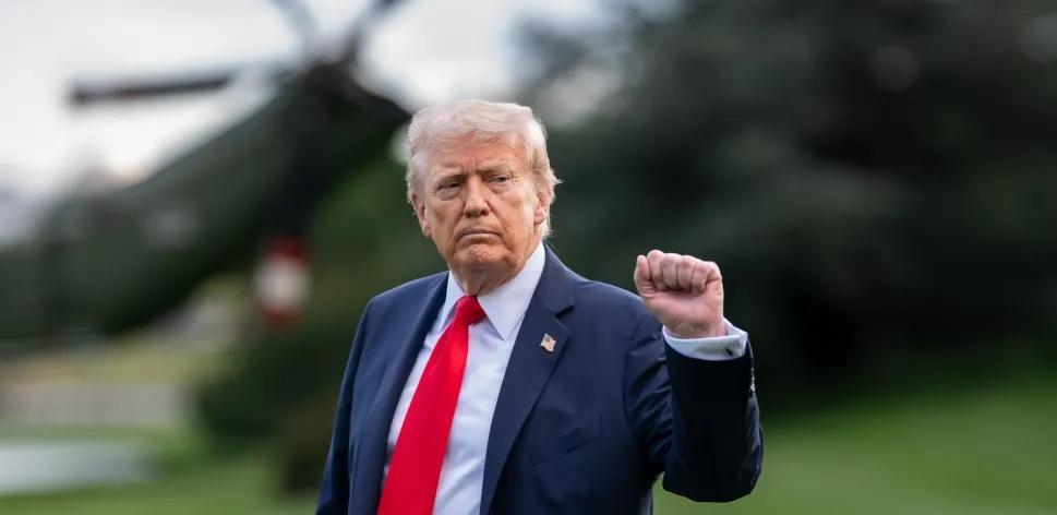 Трамп повысил пошлины на товары из Канады до 45%