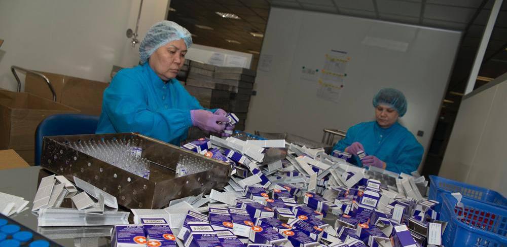 Более 400 новых лекарств начнут производить в Казахстане