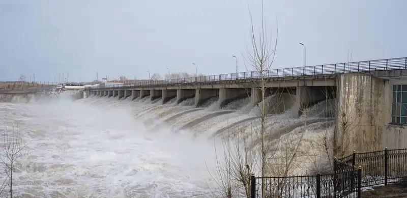 Поставщиков поливной воды оштрафовали на 17,8 млн тенге