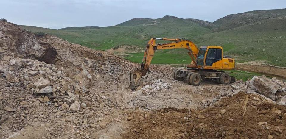 Дроны выявили незаконную добычу барита на юге Казахстана