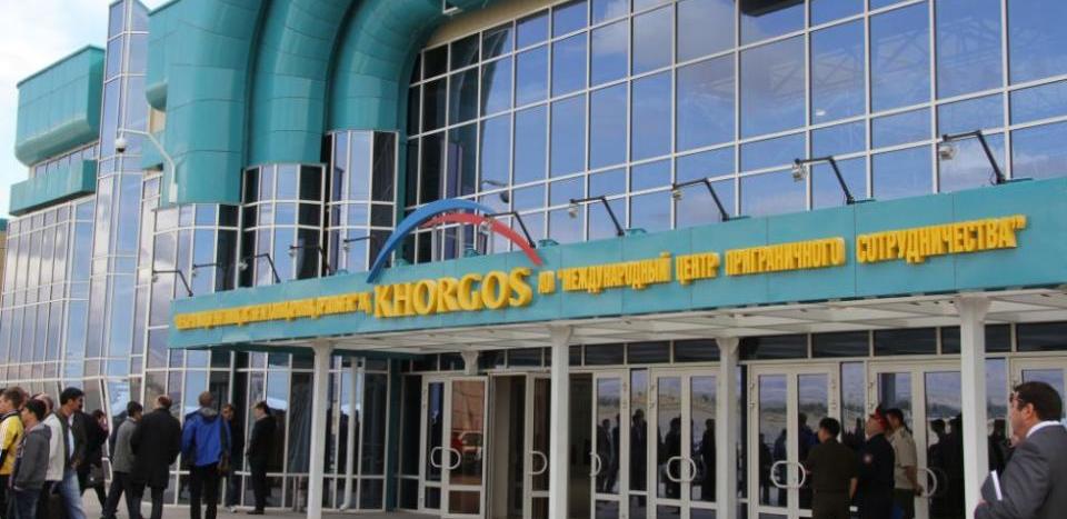 Казахстанские автоперевозчики получат безлимит на въезд в Китай