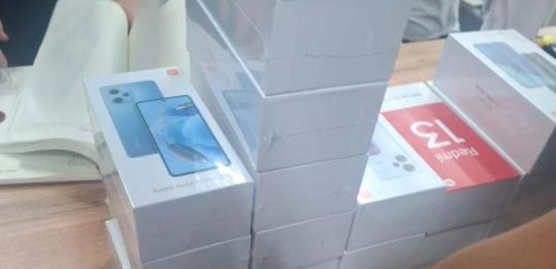 Контрафактные смартфоны Xiaomi выявили на рынке Алматы