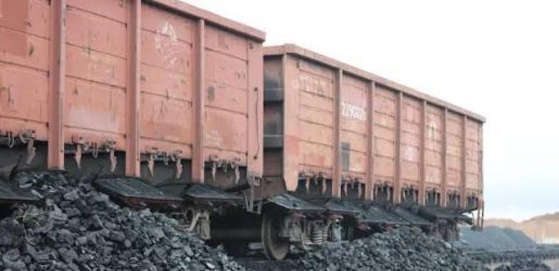 КТЖ обратился к акиматам из-за заготовки угля в Казахстане 