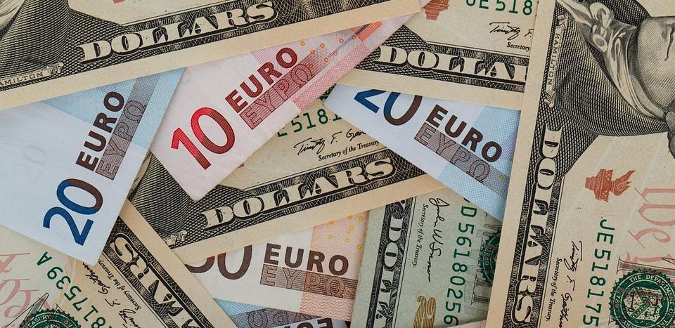 Валюту на 750 млрд тенге продаст Нацбанк на бирже в первом квартале