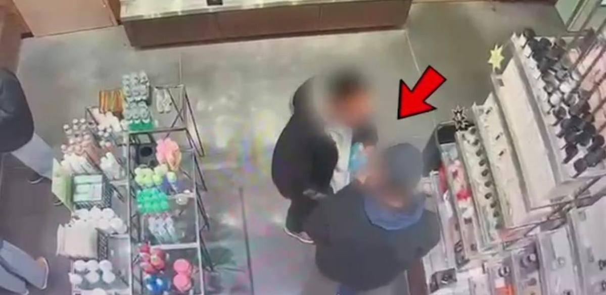 Серийного вора парфюма задержали в Астане