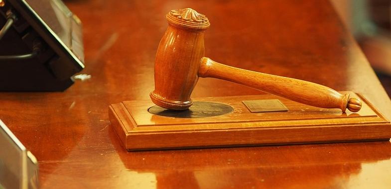 Главу отдела ЖКХ в СКО приговорили к 8 годам 