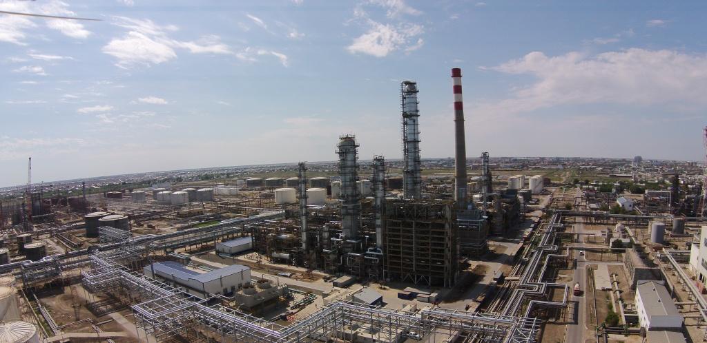 Казахстан увеличит переработку нефти в два раза
