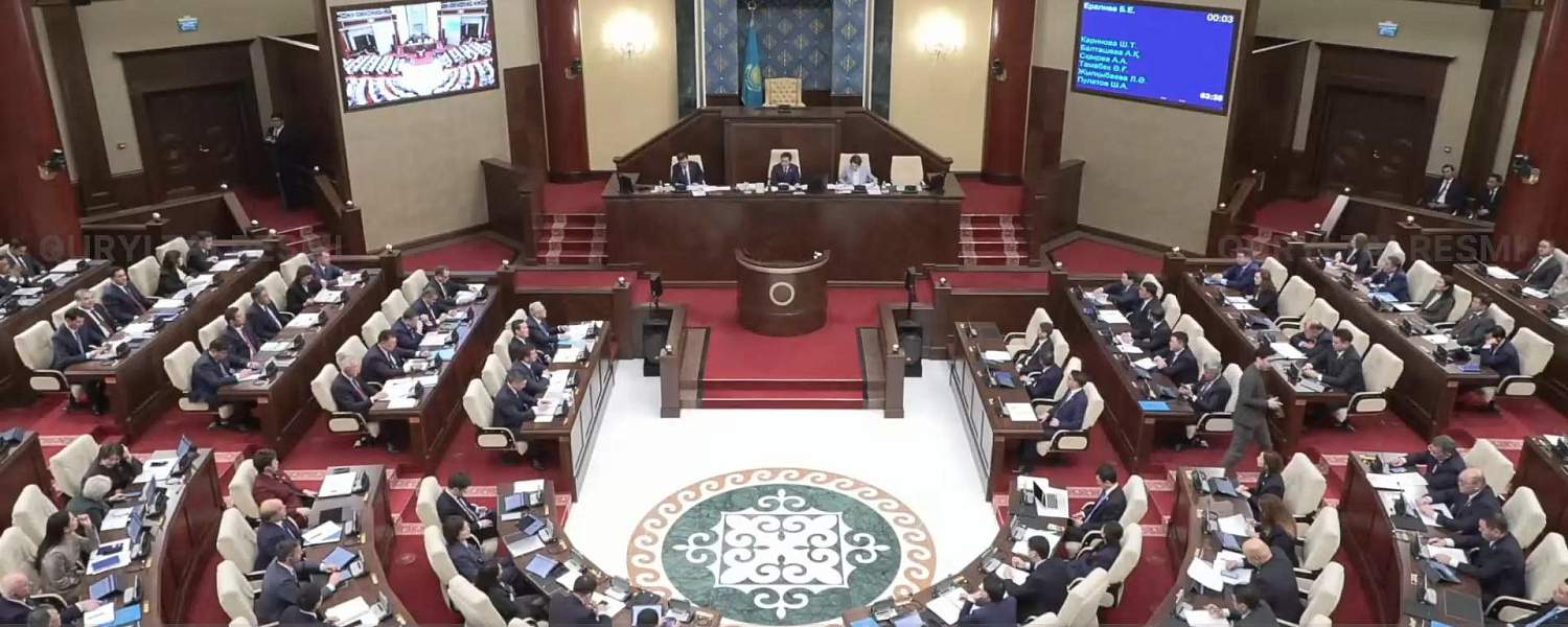 Курултай одобрил проект бюджета Казахстана