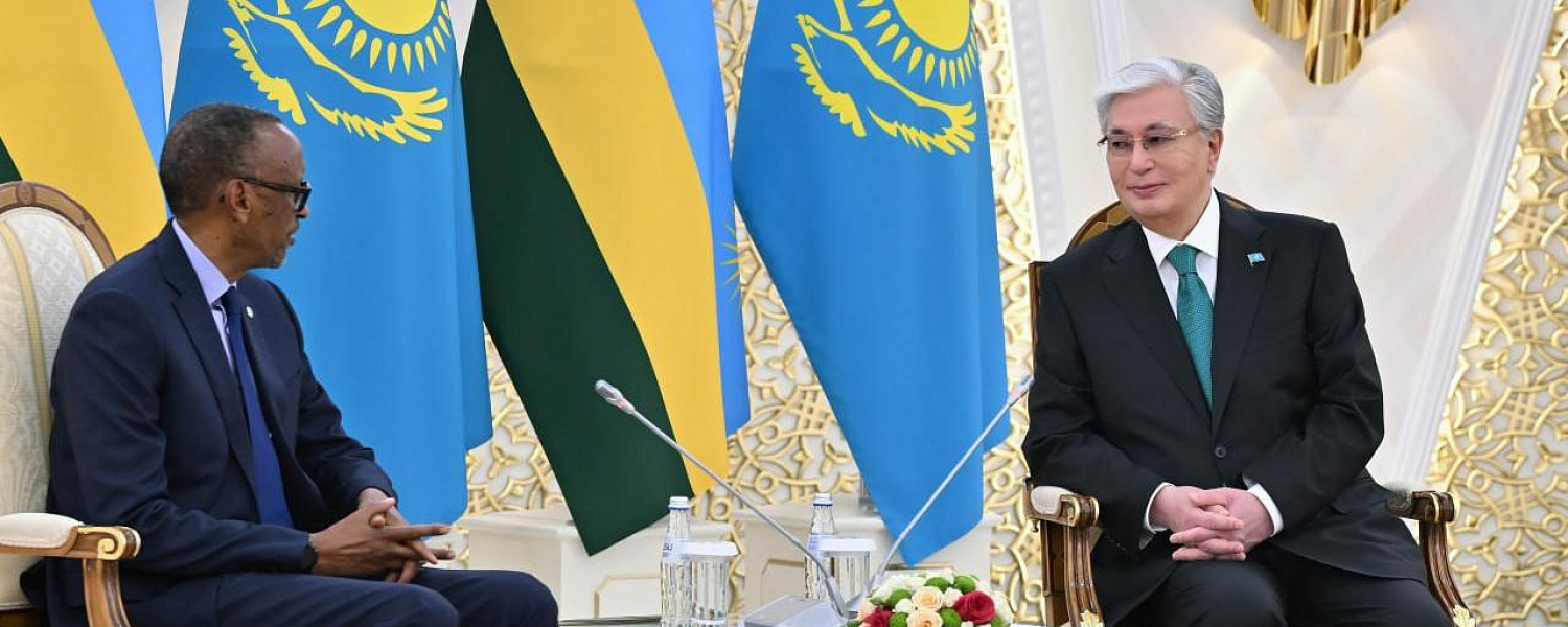 Токаев провел переговоры с президентом Руанды