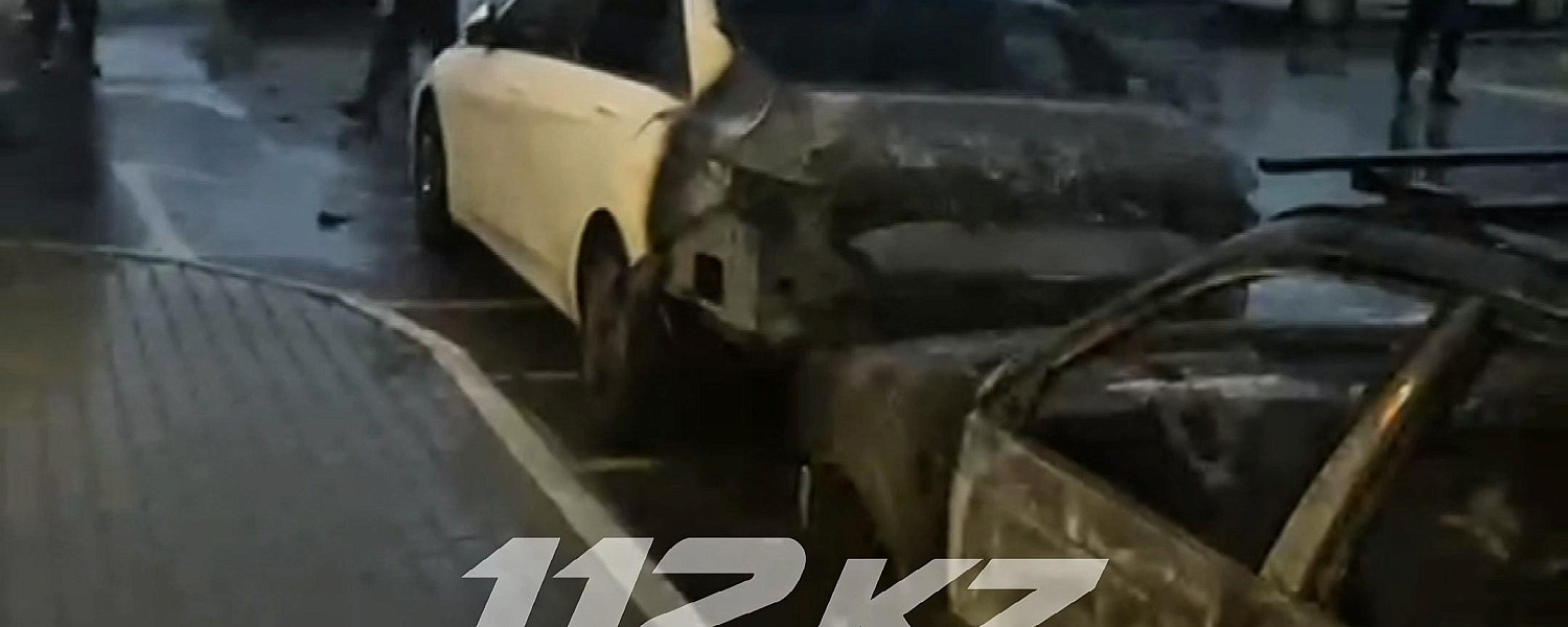 Пять автомобилей сгорели в Астане