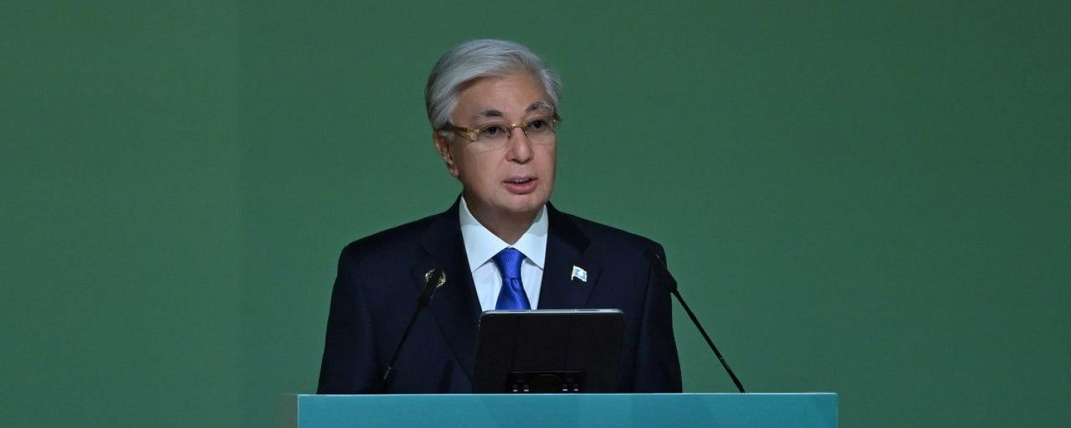 Токаев призвал запретить применение оружия на Каспии