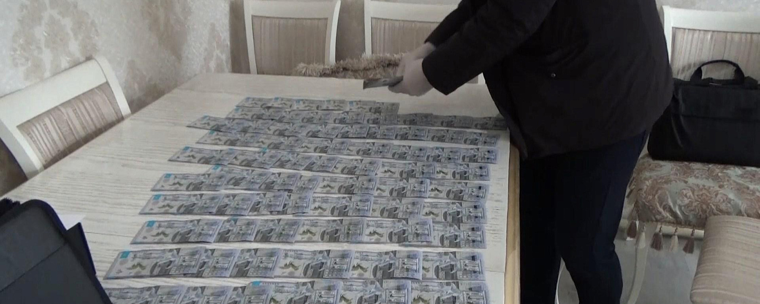 Руководителя отдела образования и 7 бухгалтеров осудили в Алматинской области
