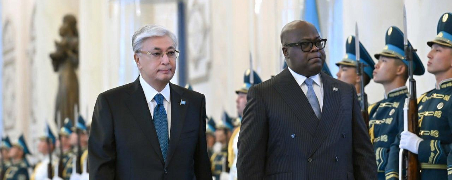 Президент Конго прилетел в Казахстан