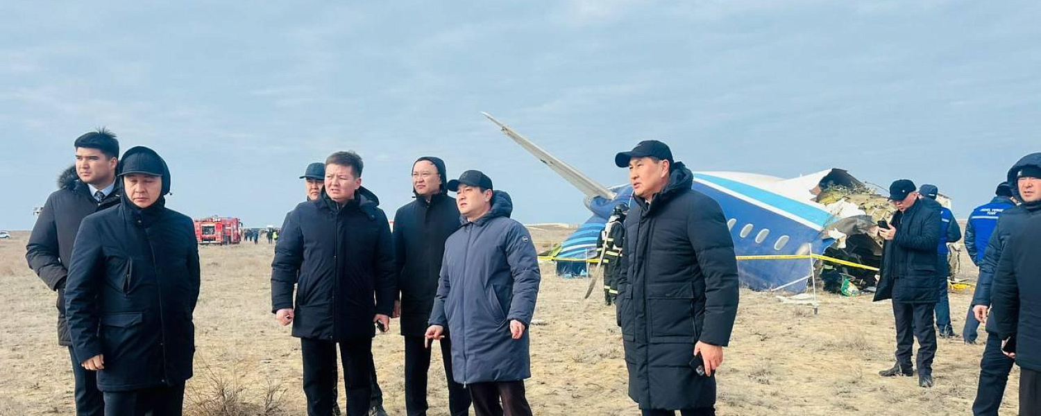 На месте крушения самолета работает штаб с  акимом Мангистау