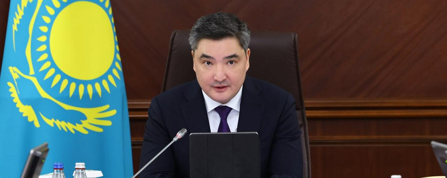 Кабмин поручил ввести мораторий на госзаказы для частных школ 