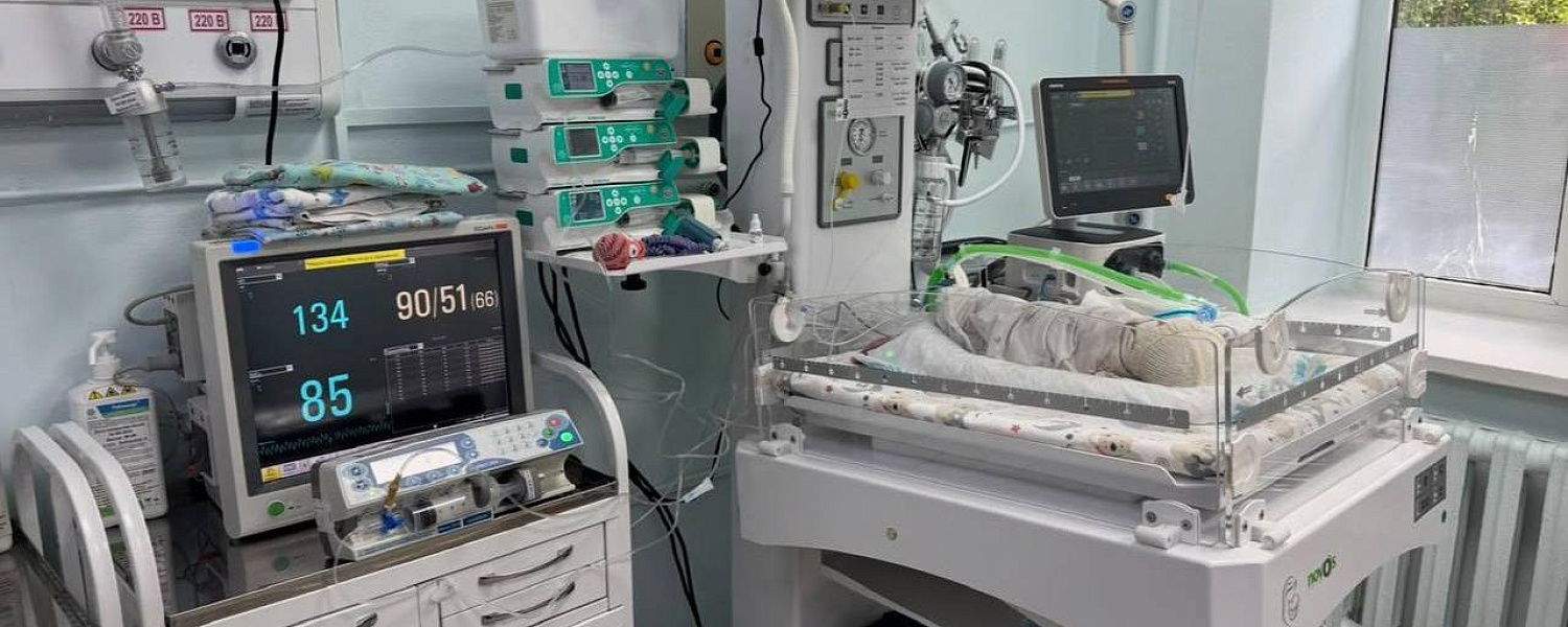 Врачи в Алматы выходили новорожденного 