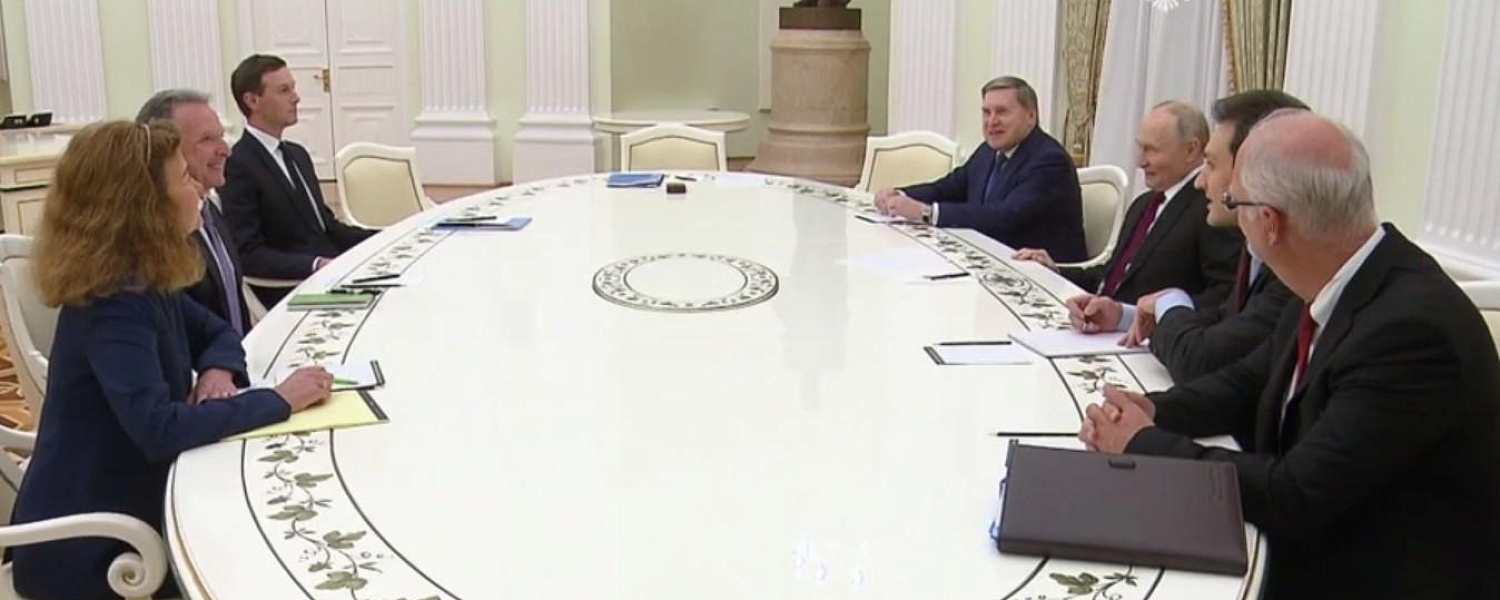 Путин обсудил мирный план с представителями США