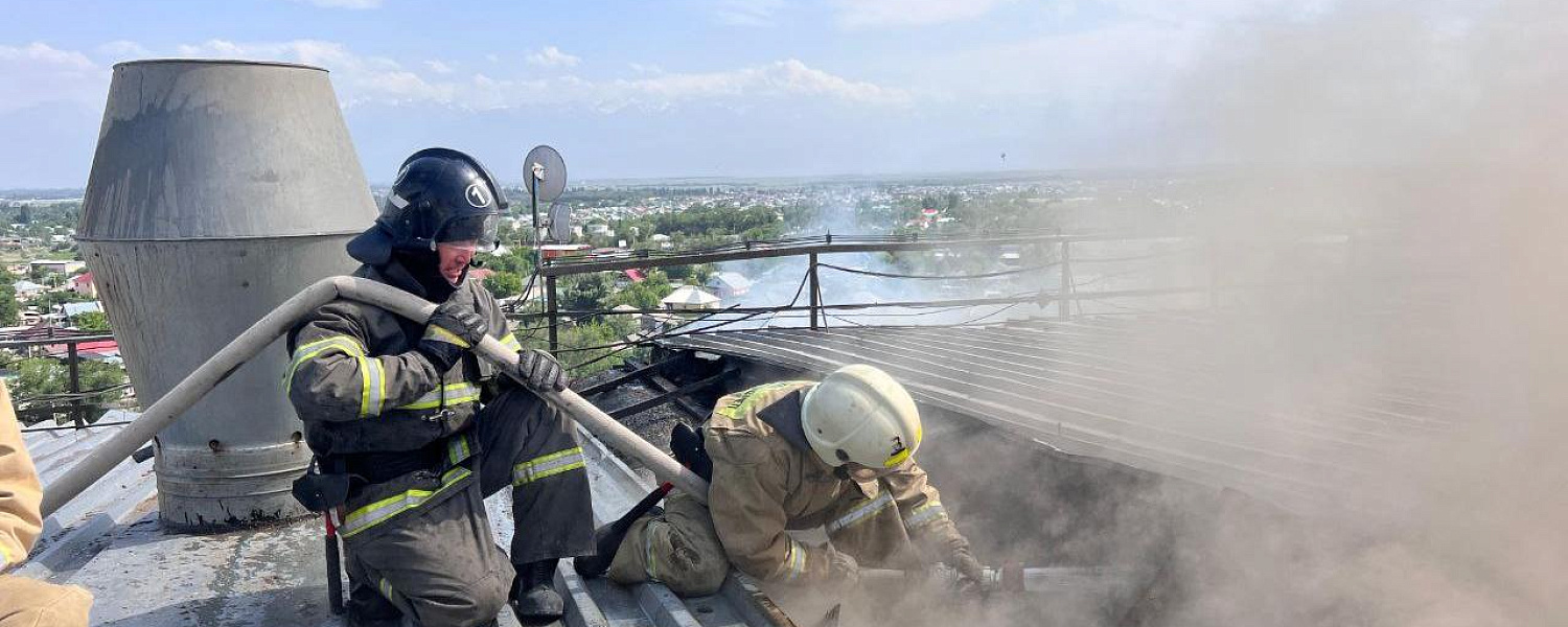 Взрыв на заводе в Алматинской области: 4 человека в реанимации