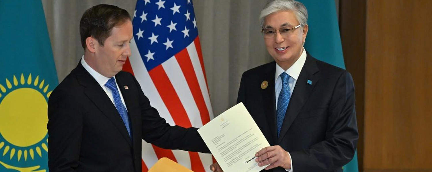 Трамп поздравил Токаева с 35-летием Независимости Казахстана