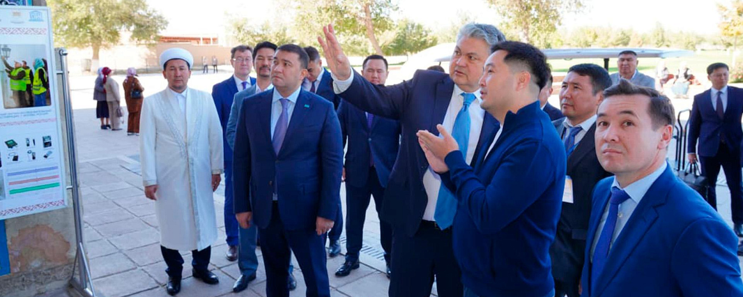 Ермек Кошербаев изучил туристический потенциал Туркестана