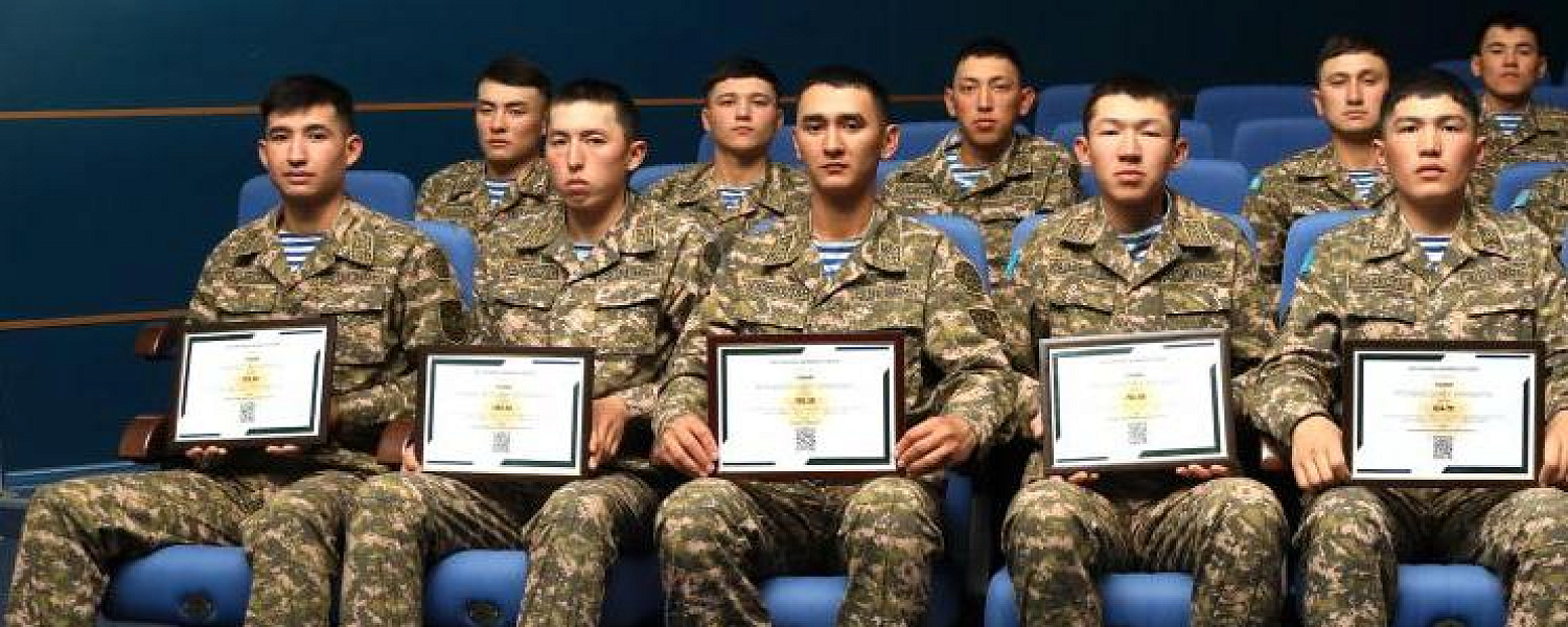 В Казахстане стартовал осенний призыв: сколько новобранцев придет в армию