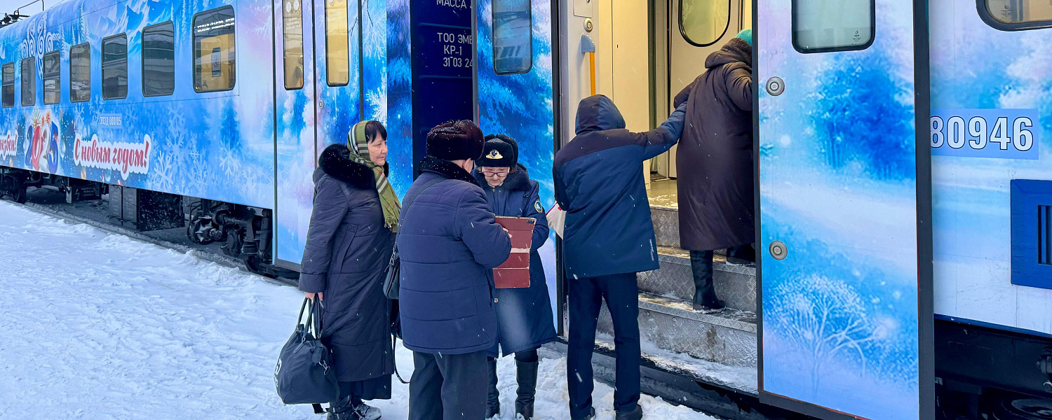 Новогодний электропоезд запустили из столицы в Атбасар и Кокшетау