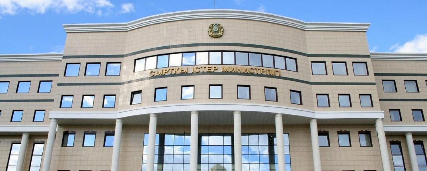 Для казахстанцев изменились условия въезда в несколько стран