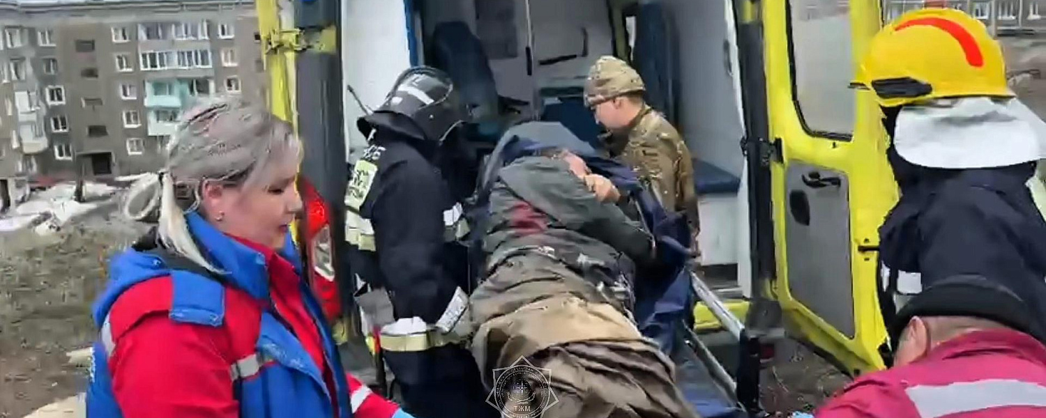 Трое рабочих отравились в канализационном колодце в ВКО