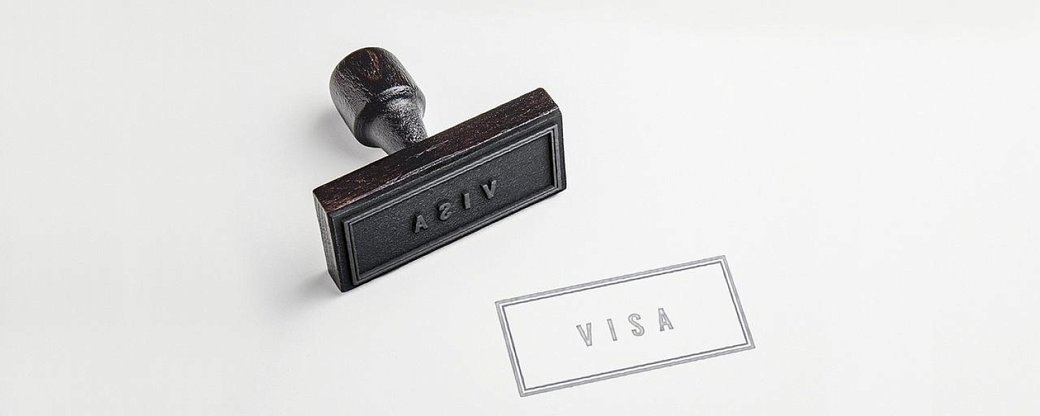 США приостановили собеседования на студенческие визы