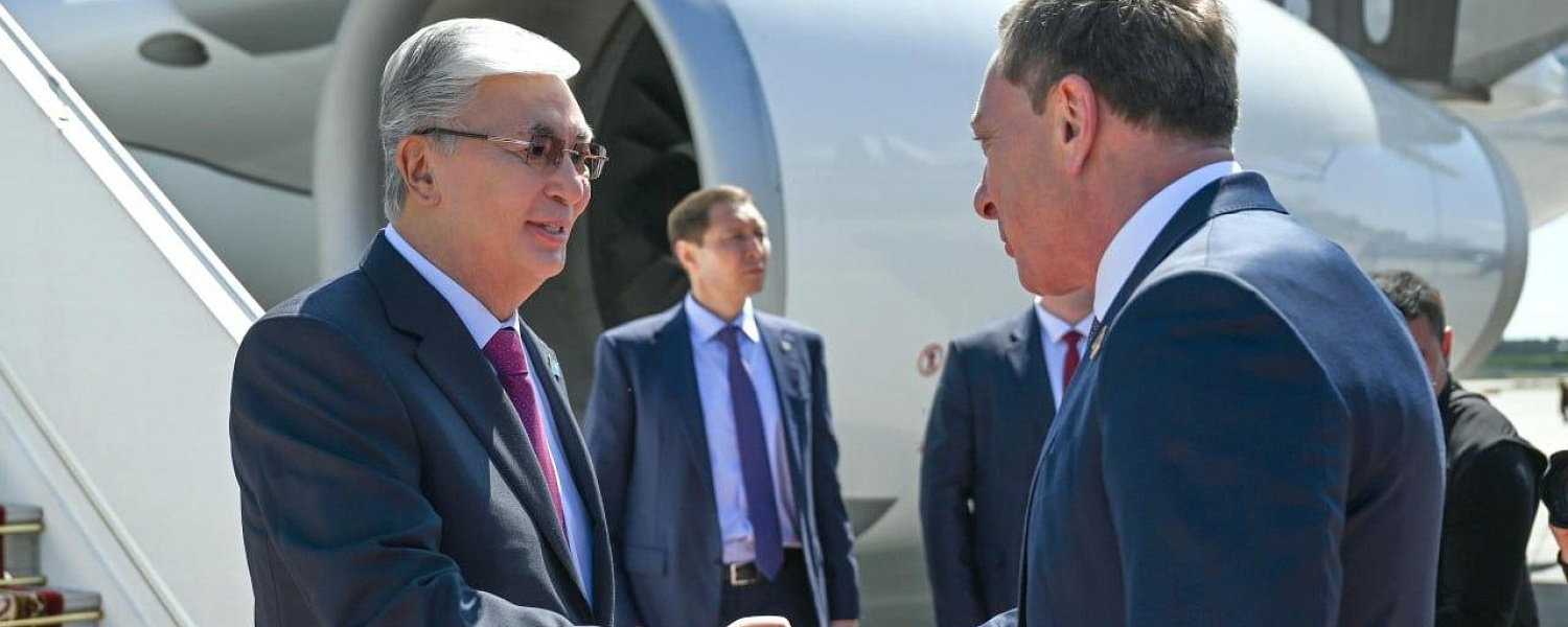Касым-Жомарт Токаев прилетел в Минск