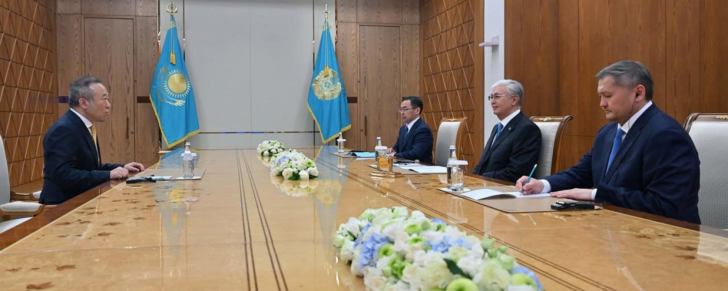 Токаев принял главу Пекинского университета языка и культуры