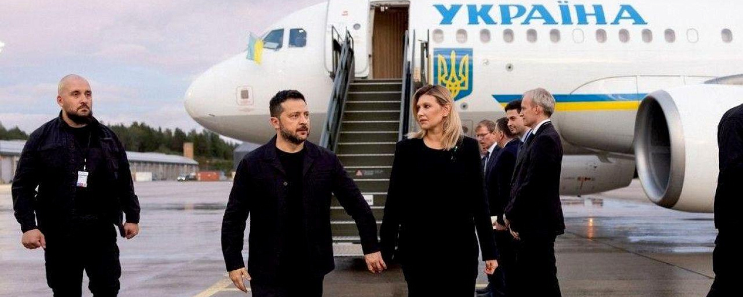 В самолет с Зеленским на борту чуть не попал дрон