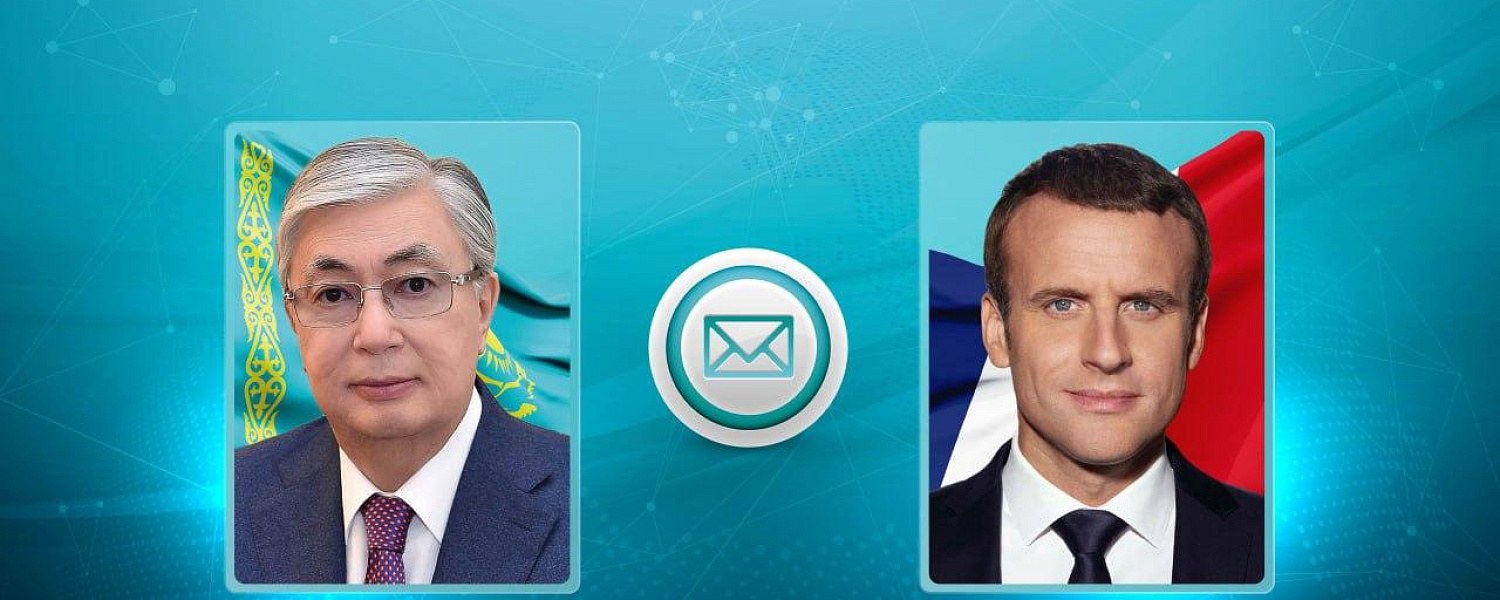 Токаев выразил соболезнования президенту Франции