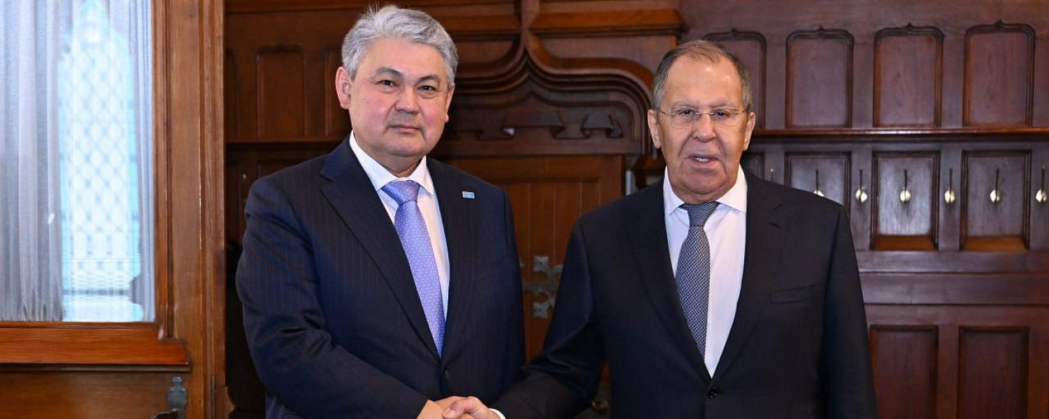 Ермек Кошербаев прибыл в Москву с официальным визитом